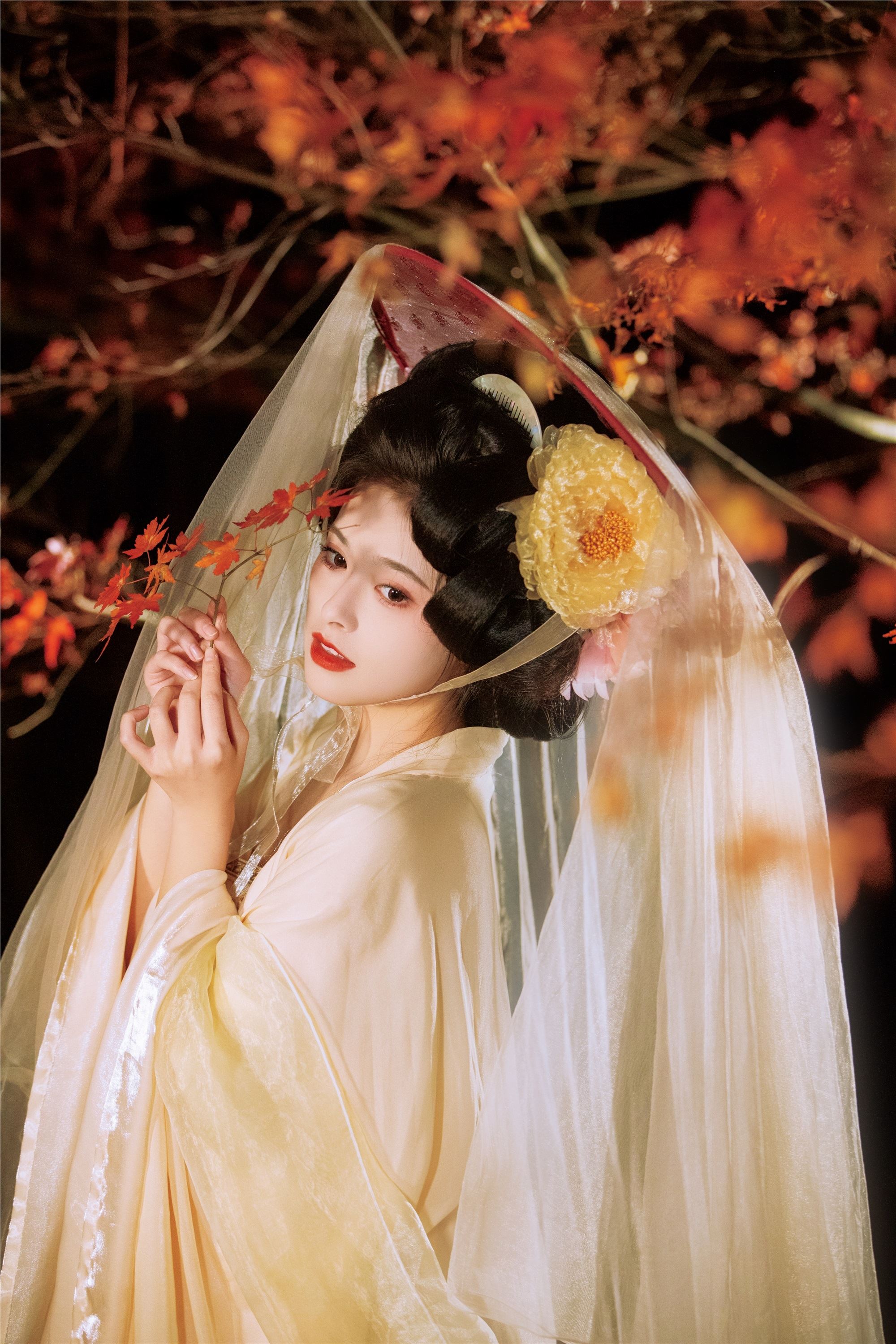 YITUYU 艺图语 2025.03.06 枫霜 恬恬圈圈